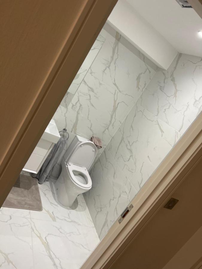 Appartamento 44 Baker Street Accurist House Londra